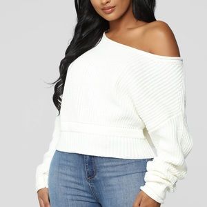 FASHIONNOVA SWEATER NWT